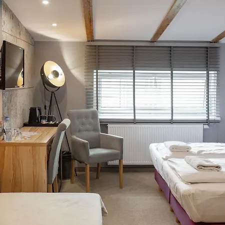 Kamienica Morska غدينيا